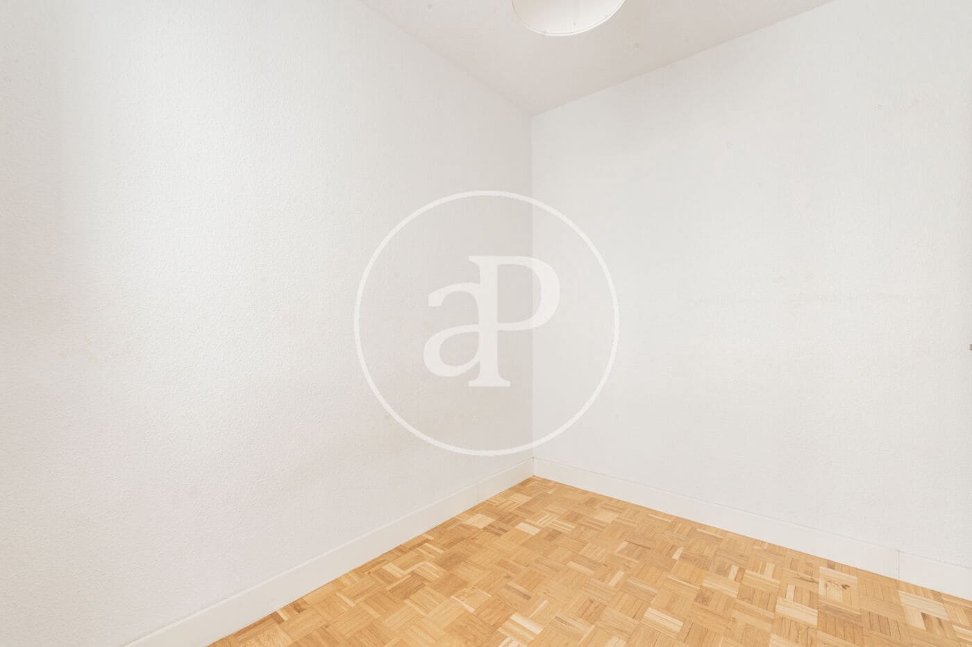 5 Zimmer Apartment zu verkaufen in Madrid Stadt - 950.000 € (Ref: 10075568)
