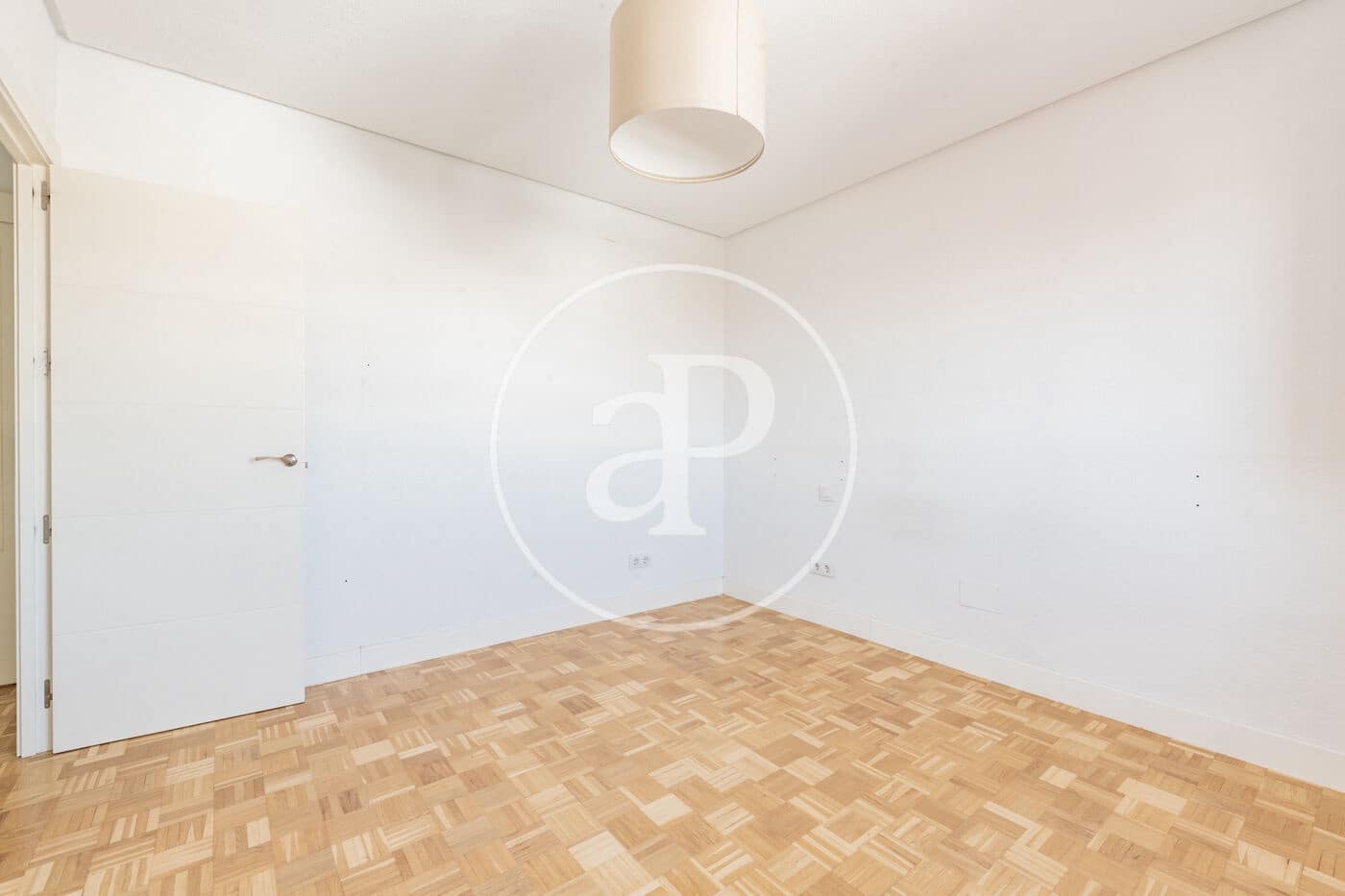 5 Zimmer Apartment zu verkaufen in Madrid Stadt - 950.000 € (Ref: 10075568)