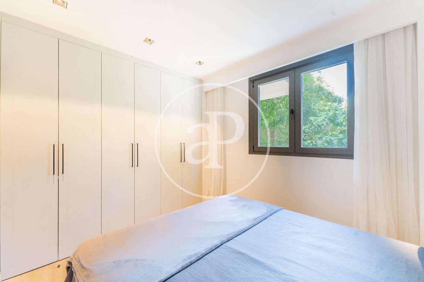 Apartamento de 1 habitación en Madrid ciudad en alquiler con piscina garaje - 1.750 € (Ref: 10075569)