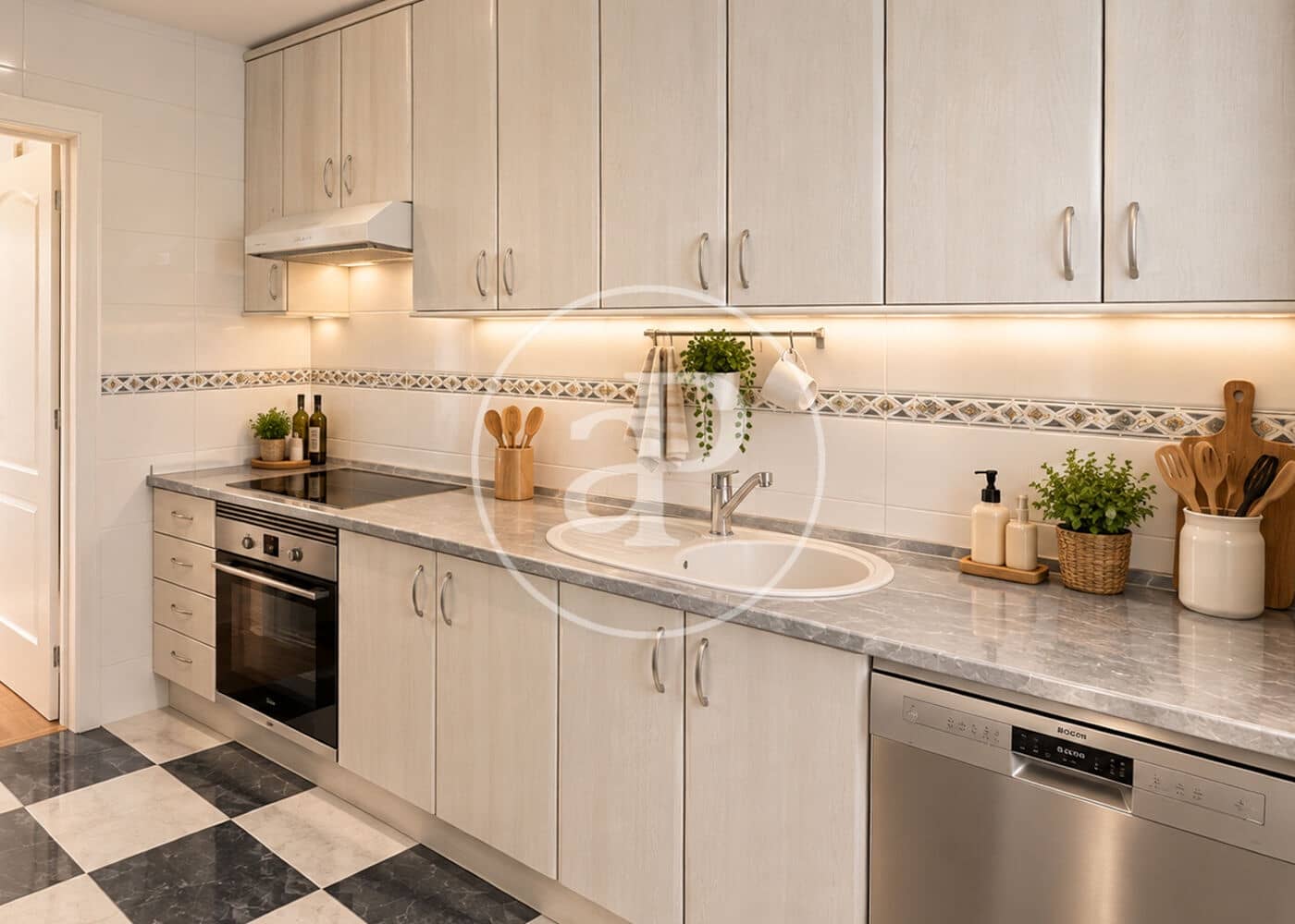 2 bedroom Apartment for sale in Madrid city - € 700,000 (Ref: 10075570)