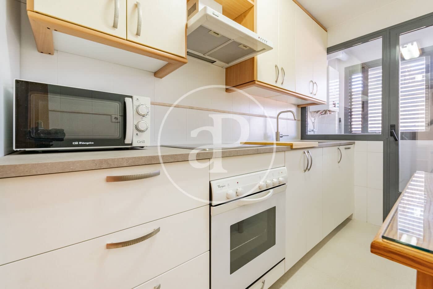 2 camera da letto Appartamento da affittare in Madrid citta - 1.900 € (Rif: 10075571)