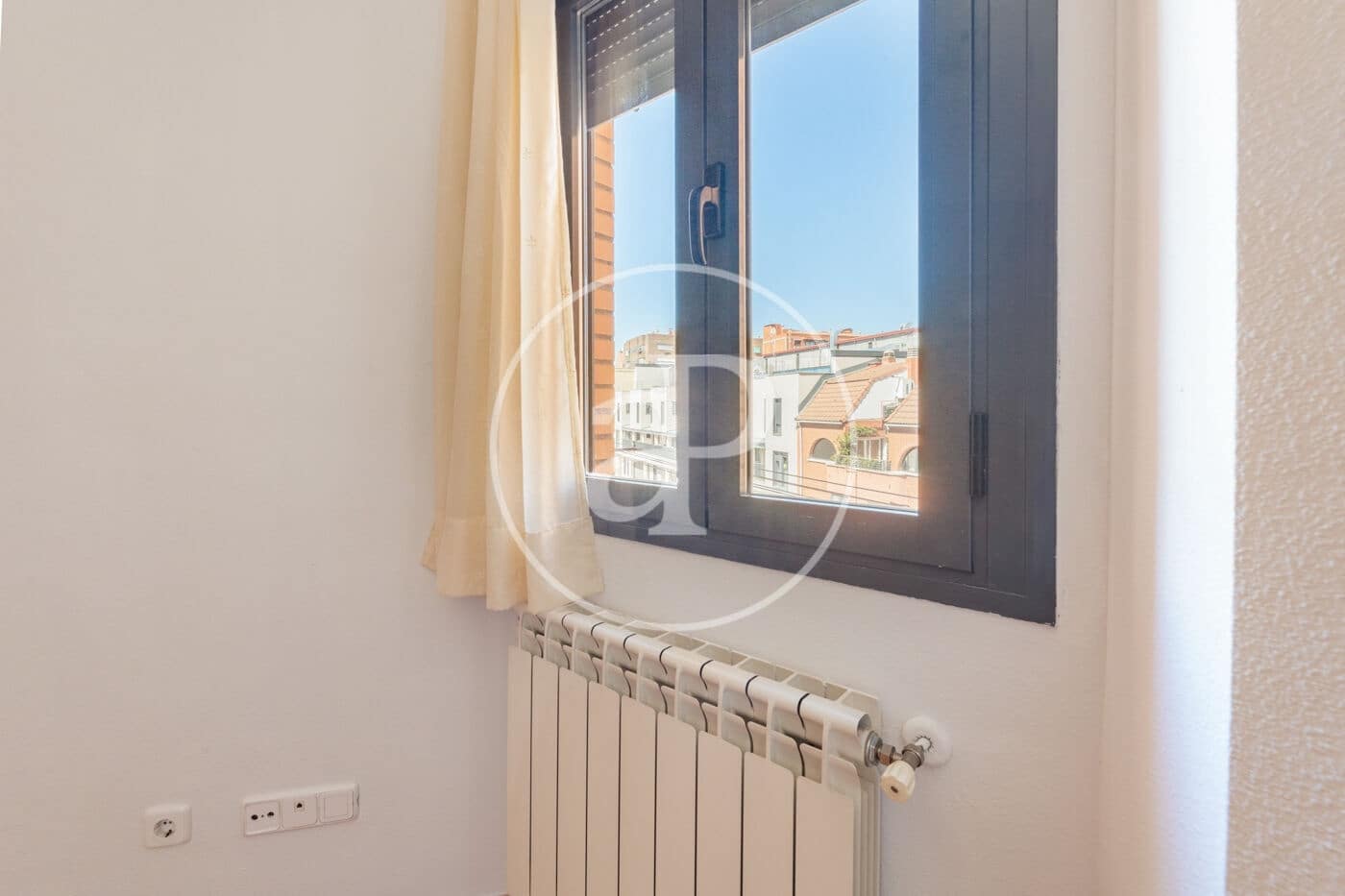 2 camera da letto Appartamento da affittare in Madrid citta - 1.900 € (Rif: 10075571)