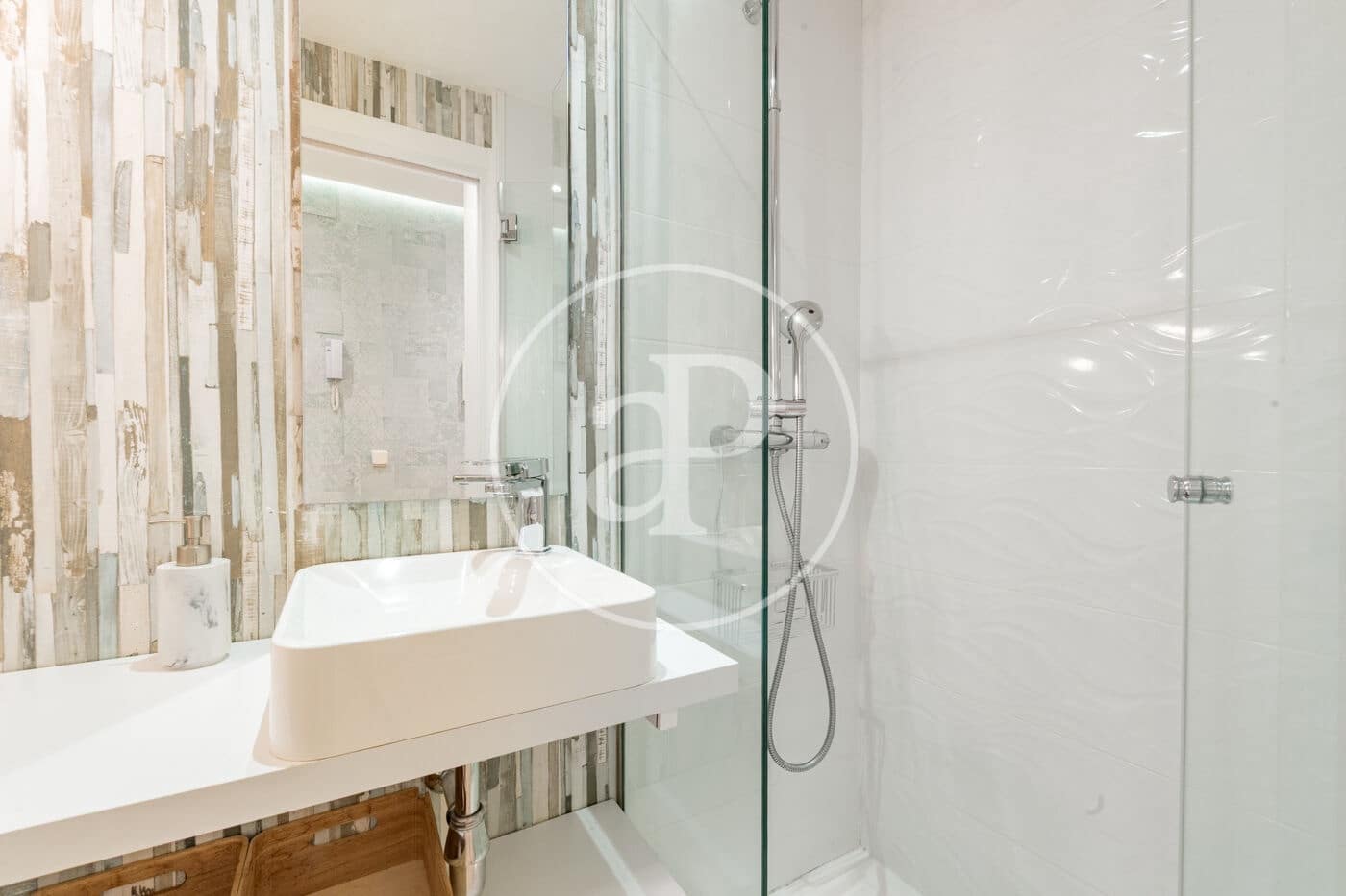 1 bedroom Apartment for sale in Madrid city with pool - € 340,000 (Ref: 10075572)