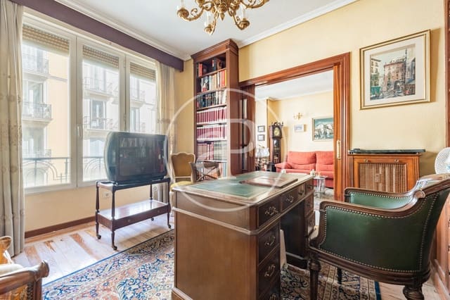 2 soverom Leilighet til salgs i Almagro, Madrid by - € 1 450 000 (Ref: 10075573)