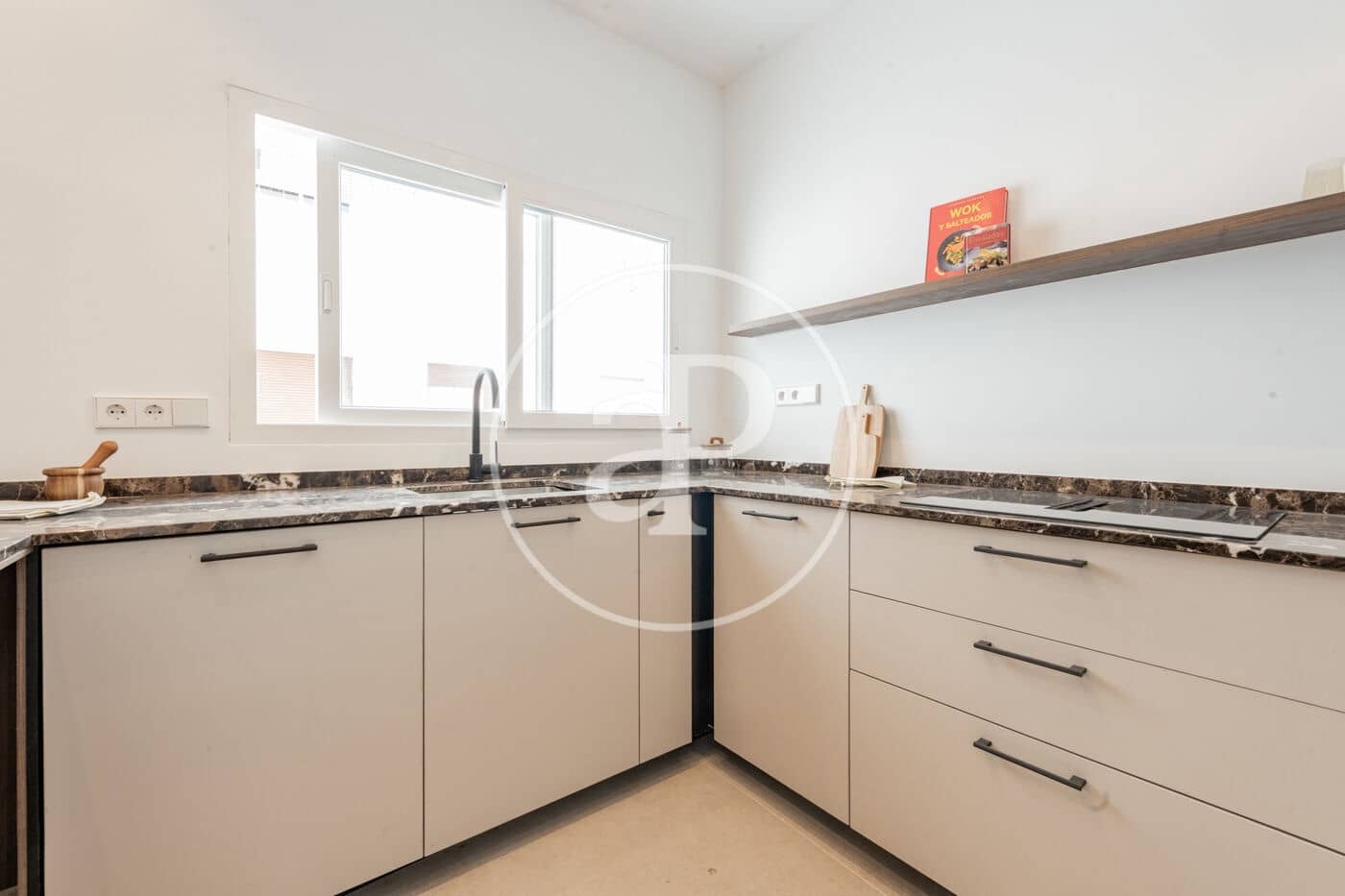 4 bedroom Apartment for sale in Madrid city - € 1,880,000 (Ref: 10078177)