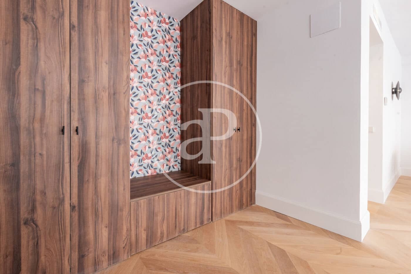 4 bedroom Apartment for sale in Madrid city - € 1,880,000 (Ref: 10078177)