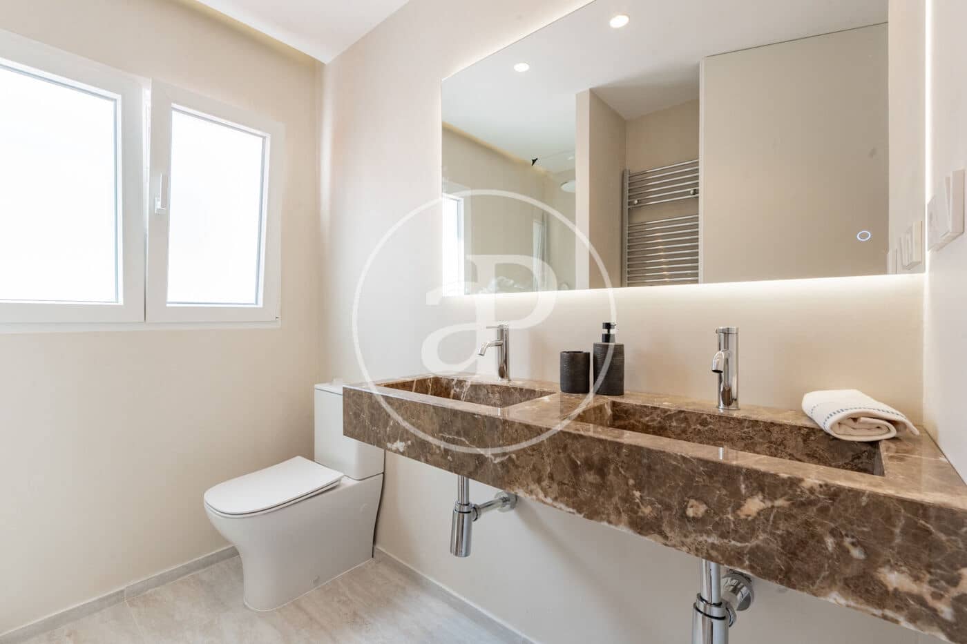 4 bedroom Apartment for sale in Madrid city - € 1,880,000 (Ref: 10078177)