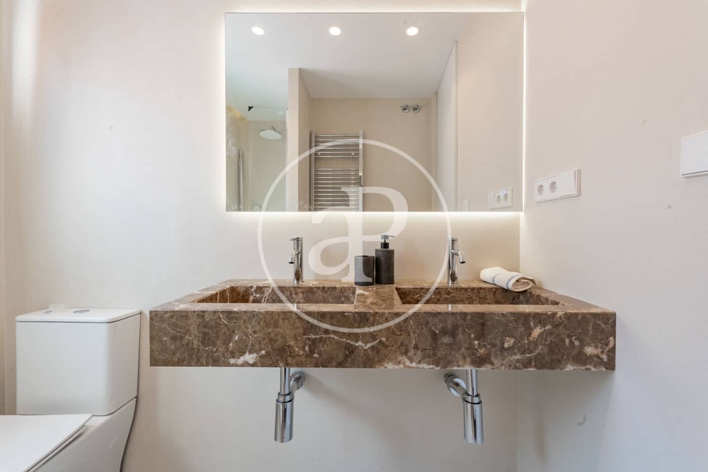 4 bedroom Apartment for sale in Madrid city - € 1,880,000 (Ref: 10078177)