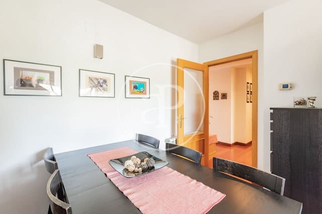 3 quarto Apartamento para venda em Valdefuentes, Madrid cidade com piscina - 670 000 € (Ref: 10078181)