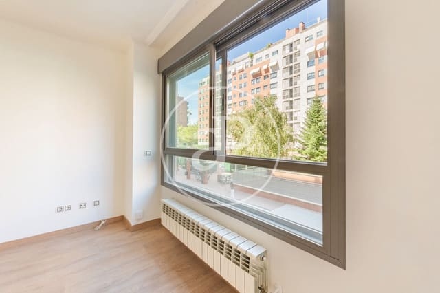 4 soverom Leilighet til salgs i Legazpi, Madrid by med svømmebasseng - € 1 150 000 (Ref: 10078183)