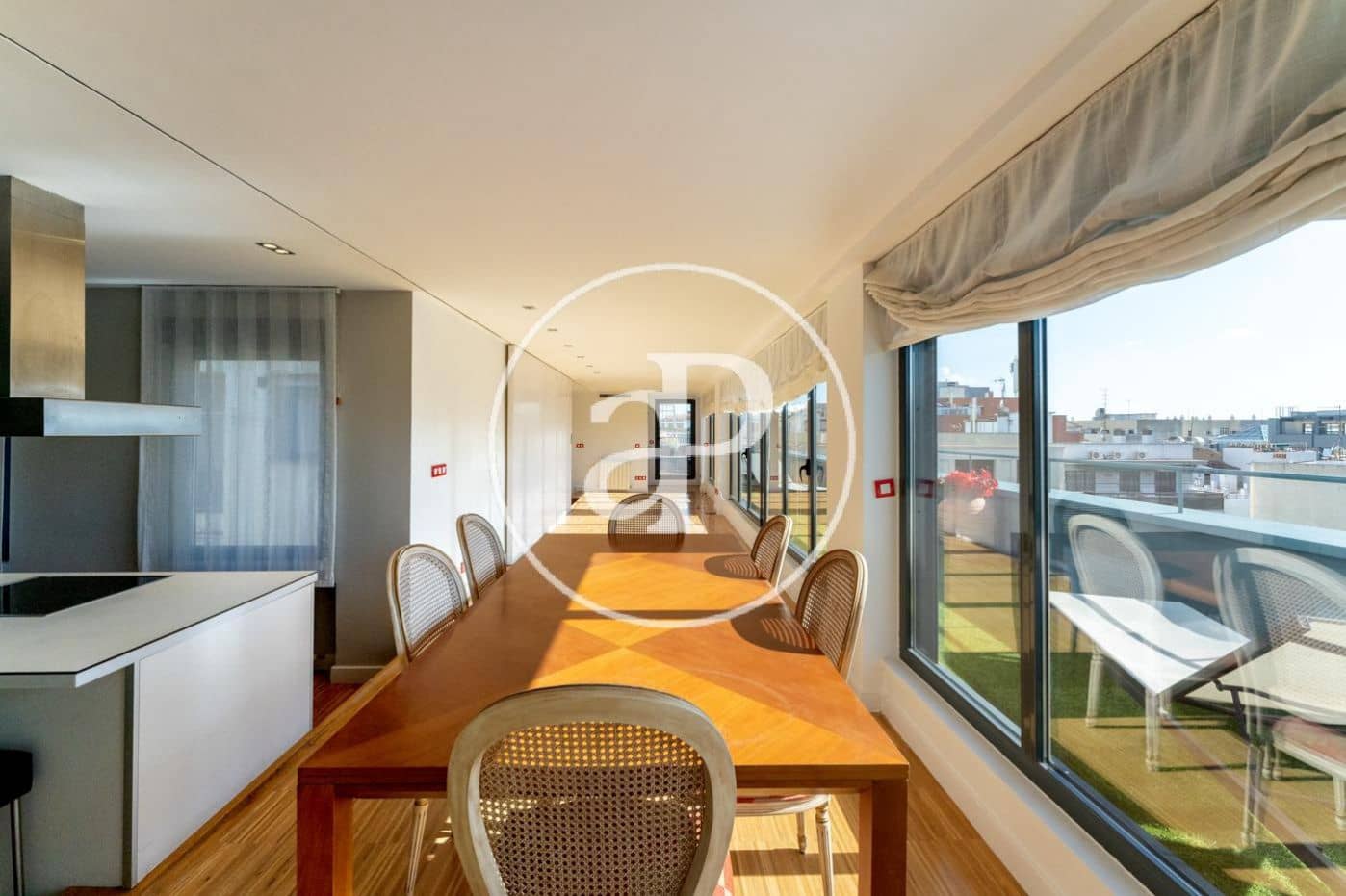 Penthouse de 3 chambres à louer à Madrid ville avec garage - 3 900 € (Ref: 10078186)