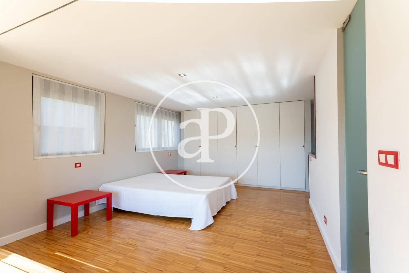 Penthouse de 3 chambres à louer à Madrid ville avec garage - 3 900 € (Ref: 10078186)