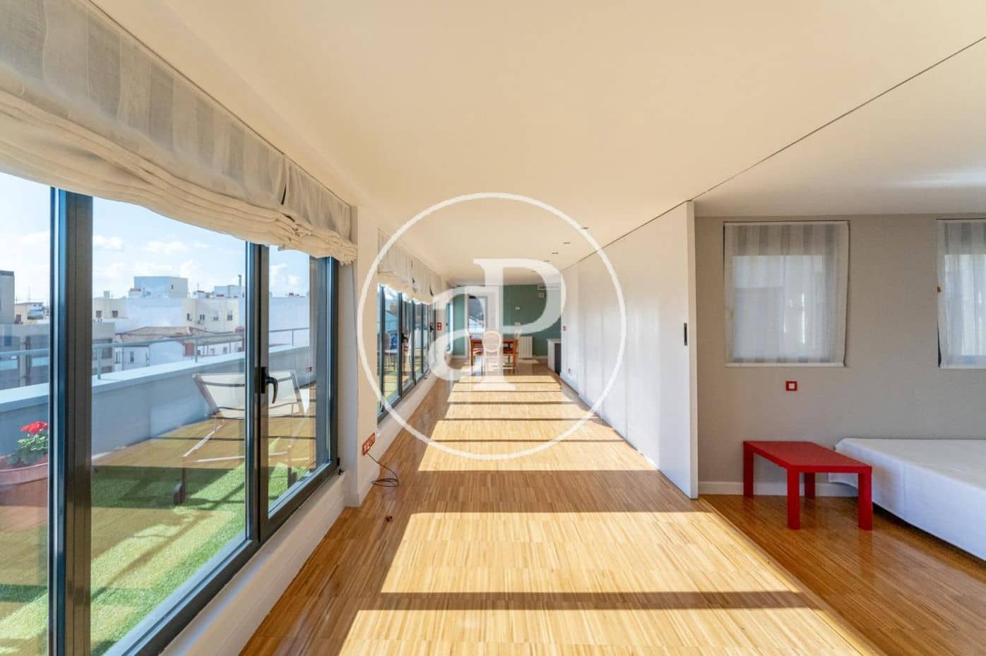 Penthouse de 3 chambres à louer à Madrid ville avec garage - 3 900 € (Ref: 10078186)