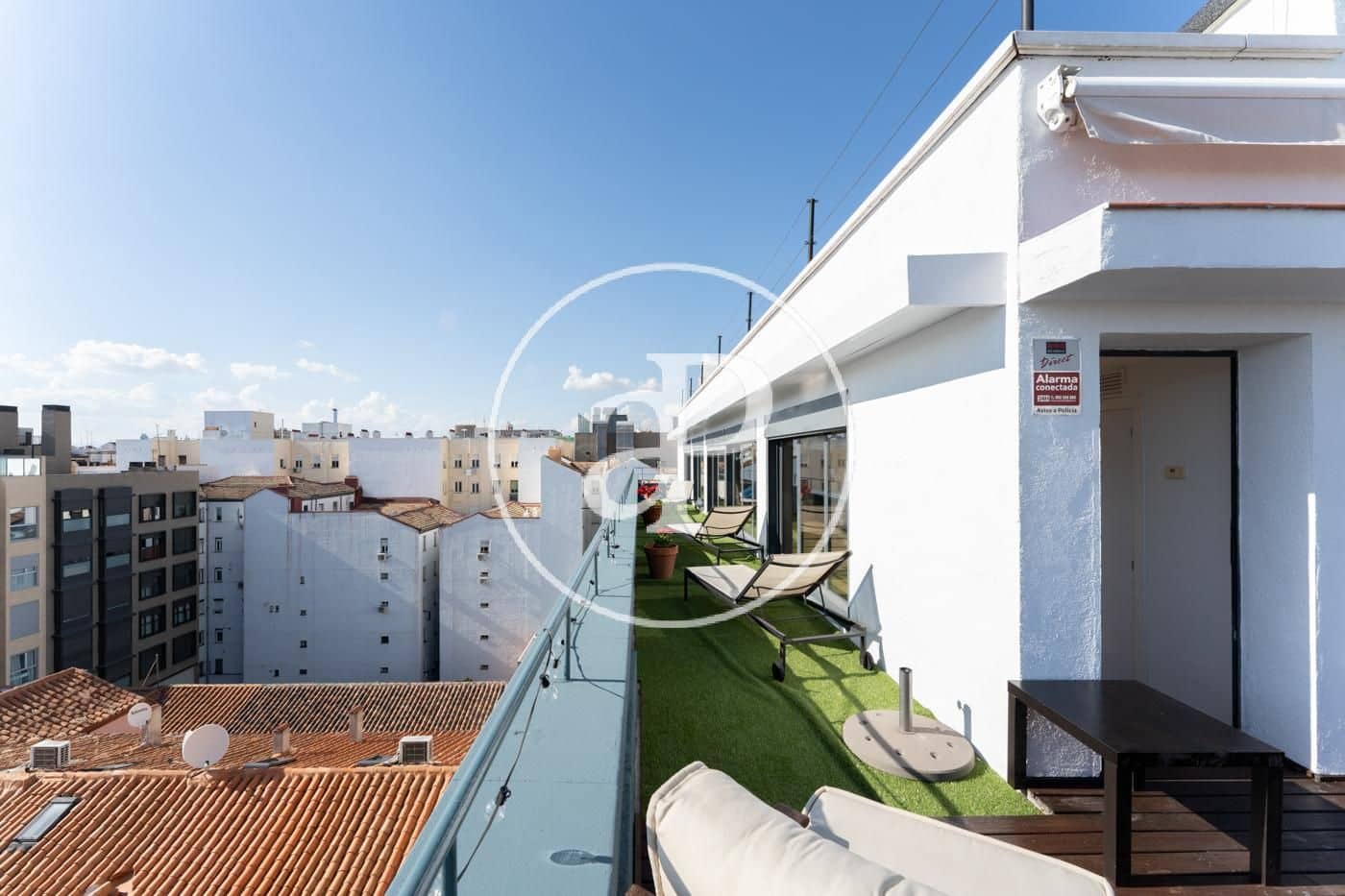 Penthouse de 3 chambres à louer à Madrid ville avec garage - 3 900 € (Ref: 10078186)