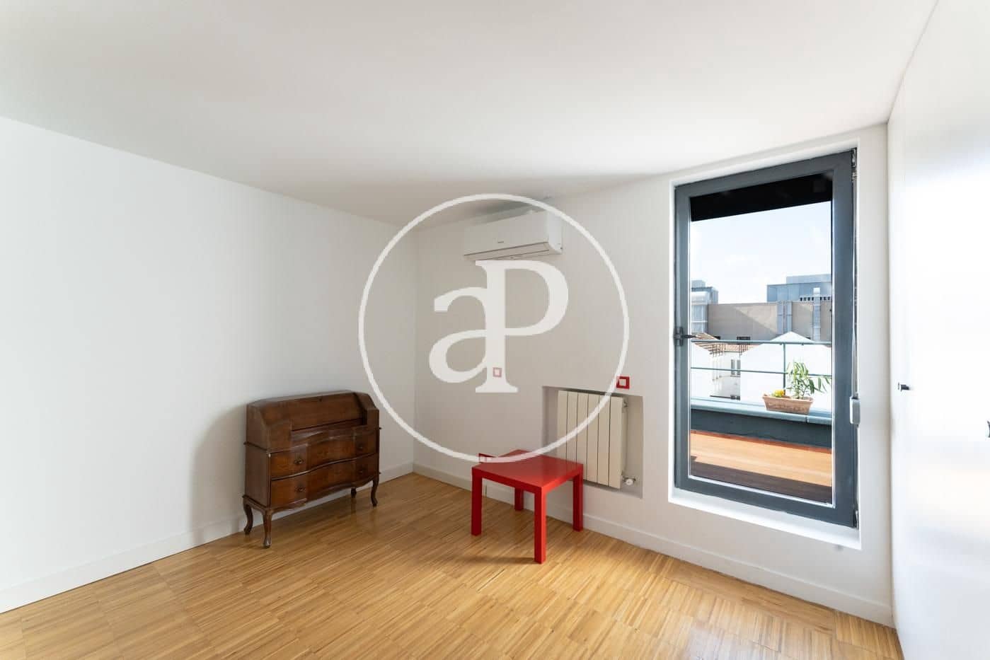 Penthouse de 3 chambres à louer à Madrid ville avec garage - 3 900 € (Ref: 10078186)