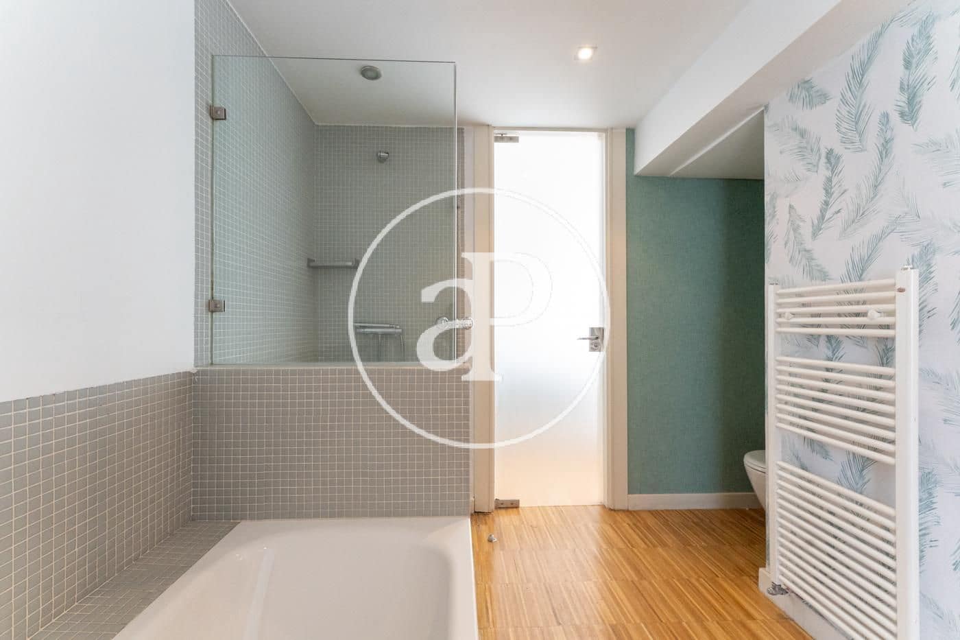 Penthouse de 3 chambres à louer à Madrid ville avec garage - 3 900 € (Ref: 10078186)