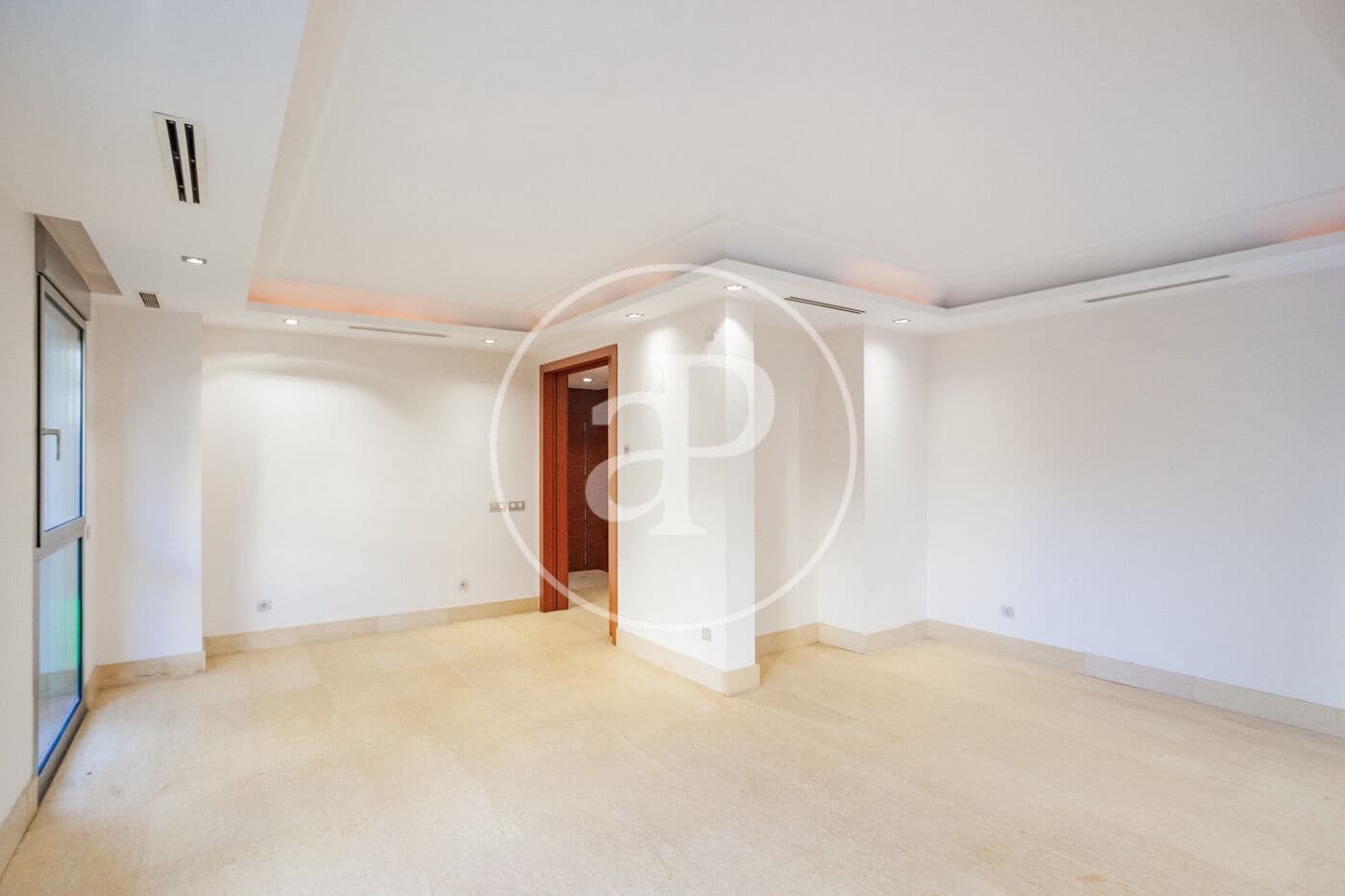 3 camera da letto Appartamento da affittare in Madrid citta con piscina garage - 2.400 € (Rif: 10078187)