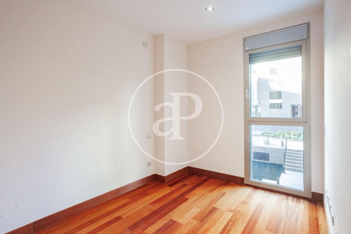 3 camera da letto Appartamento da affittare in Madrid citta con piscina garage - 2.400 € (Rif: 10078187)