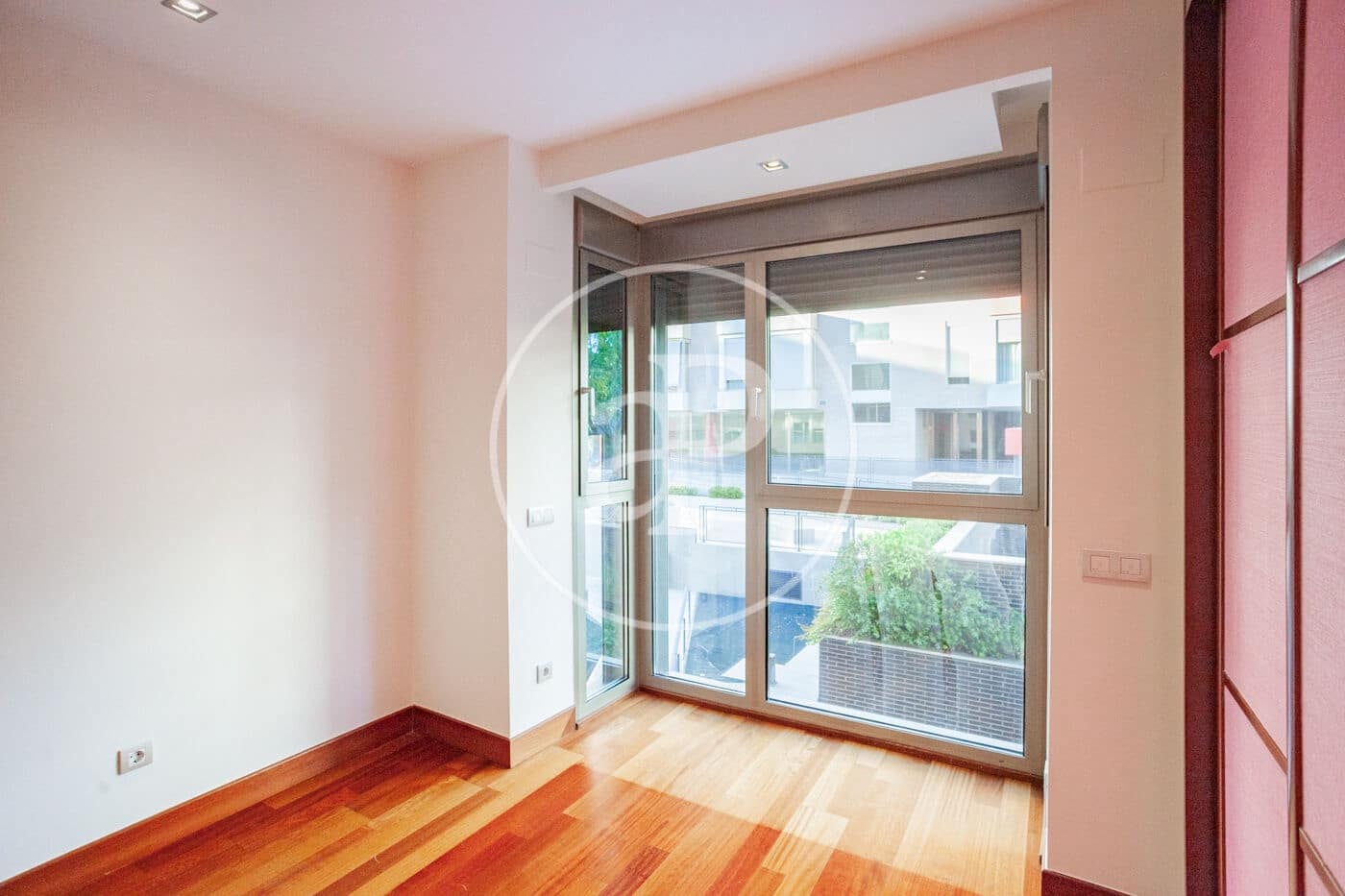3 camera da letto Appartamento da affittare in Madrid citta con piscina garage - 2.400 € (Rif: 10078187)