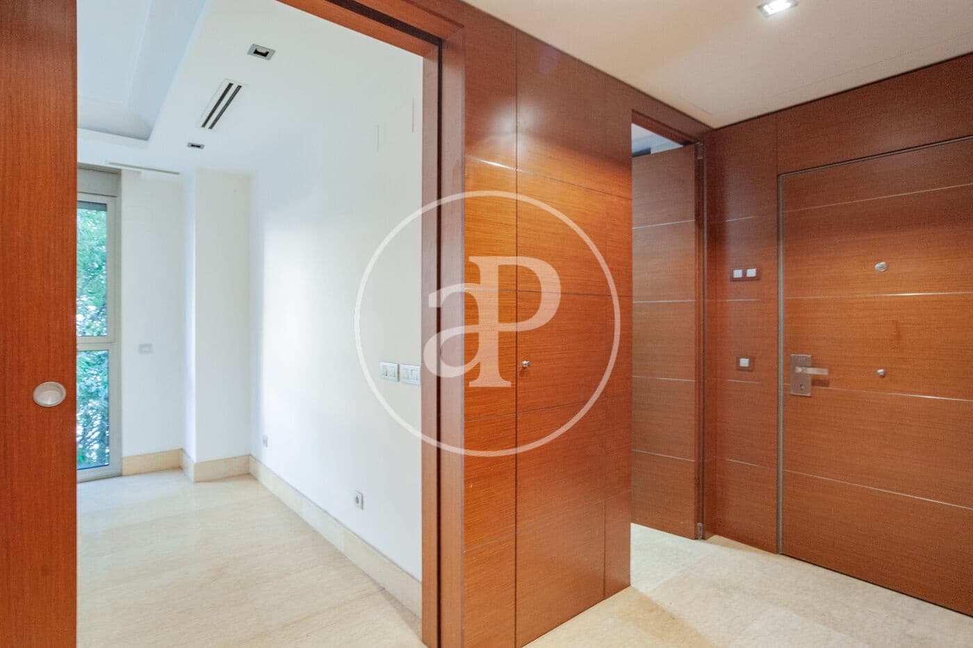 3 camera da letto Appartamento da affittare in Madrid citta con piscina garage - 2.400 € (Rif: 10078187)