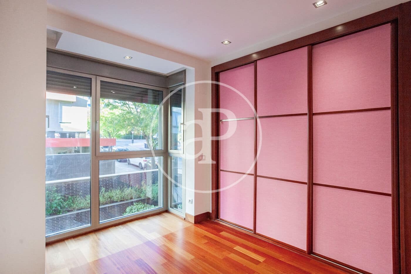 3 camera da letto Appartamento da affittare in Madrid citta con piscina garage - 2.400 € (Rif: 10078187)