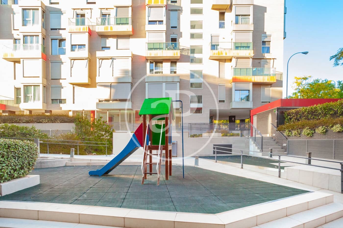 3 camera da letto Appartamento da affittare in Madrid citta con piscina garage - 2.400 € (Rif: 10078187)