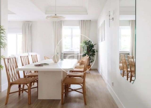 Apartamento de 3 habitaciones en Recoletos, Madrid ciudad en alquiler - 6.500 € (Ref: 10078188)