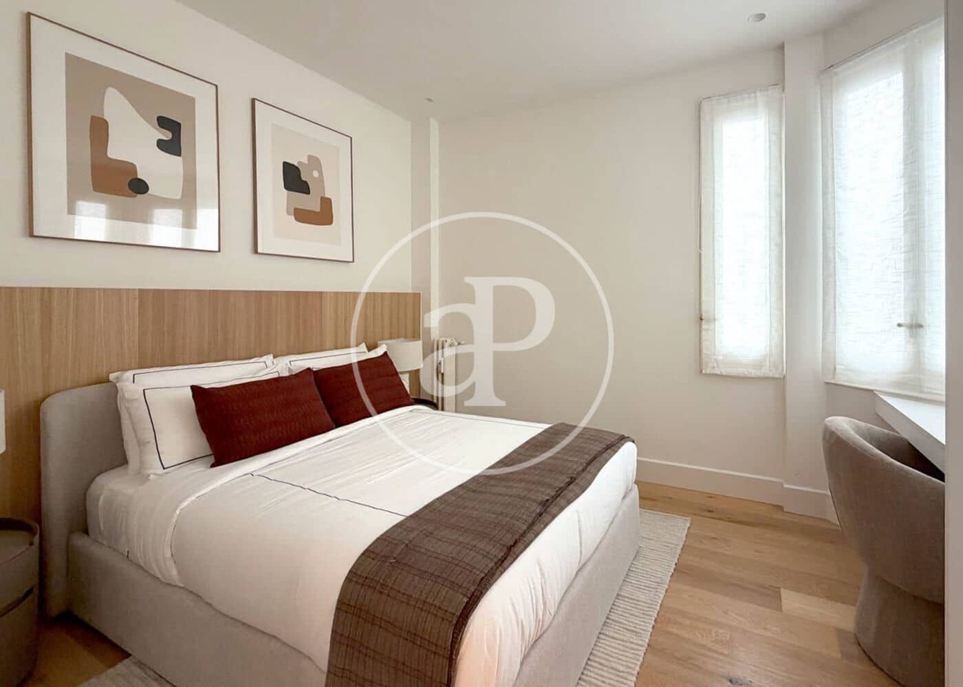 Apartamento de 3 habitaciones en Madrid ciudad en alquiler - 7.000 € (Ref: 10078190)
