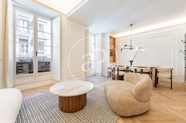 2 makuuhuone Huoneisto myytävänä paikassa Palacio, Madrid kaupunki - 1 175 000 € (Ref: 10081082)