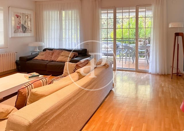 Chalet de 5 habitaciones en Fuente del Fresno, San Sebastián de los Reyes en venta con piscina garaje - 1.590.000 € (Ref: 10086063)