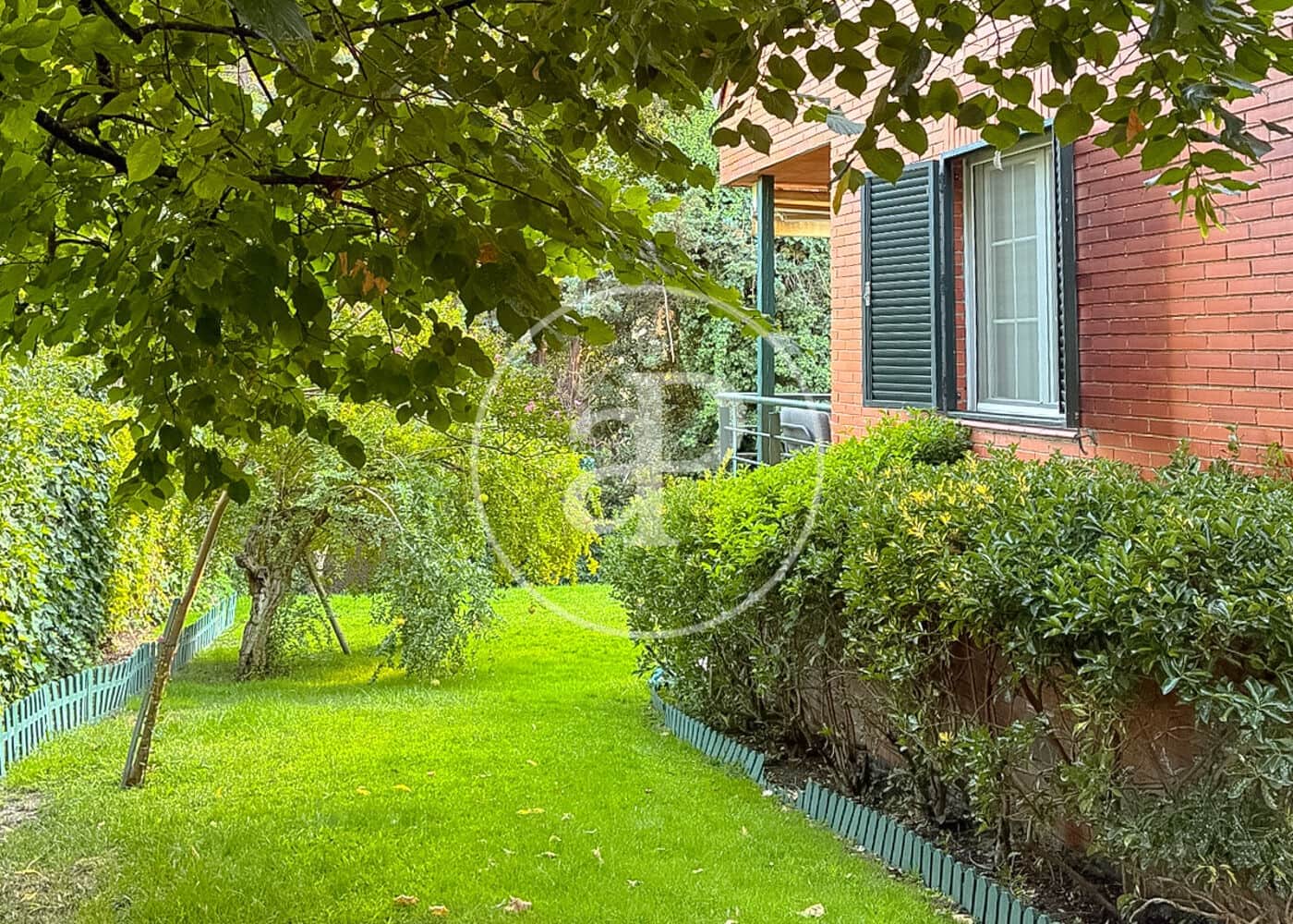 Chalet de 5 habitaciones en San Sebastián de los Reyes en venta con piscina garaje - 1.590.000 € (Ref: 10086063)
