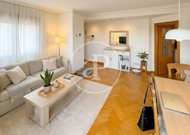 2 bedroom Penthouse for sale in Delicias, Madrid city with pool garage - € 950,000 (Ref: 10086064)