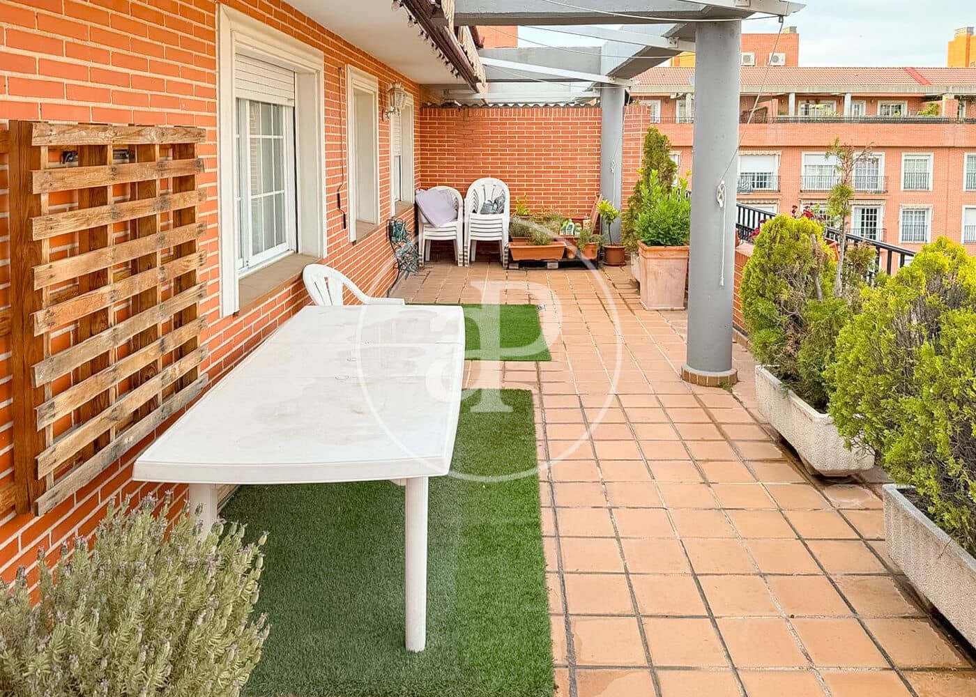 2 bedroom Penthouse for sale in Madrid city with pool garage - € 950,000 (Ref: 10086064)