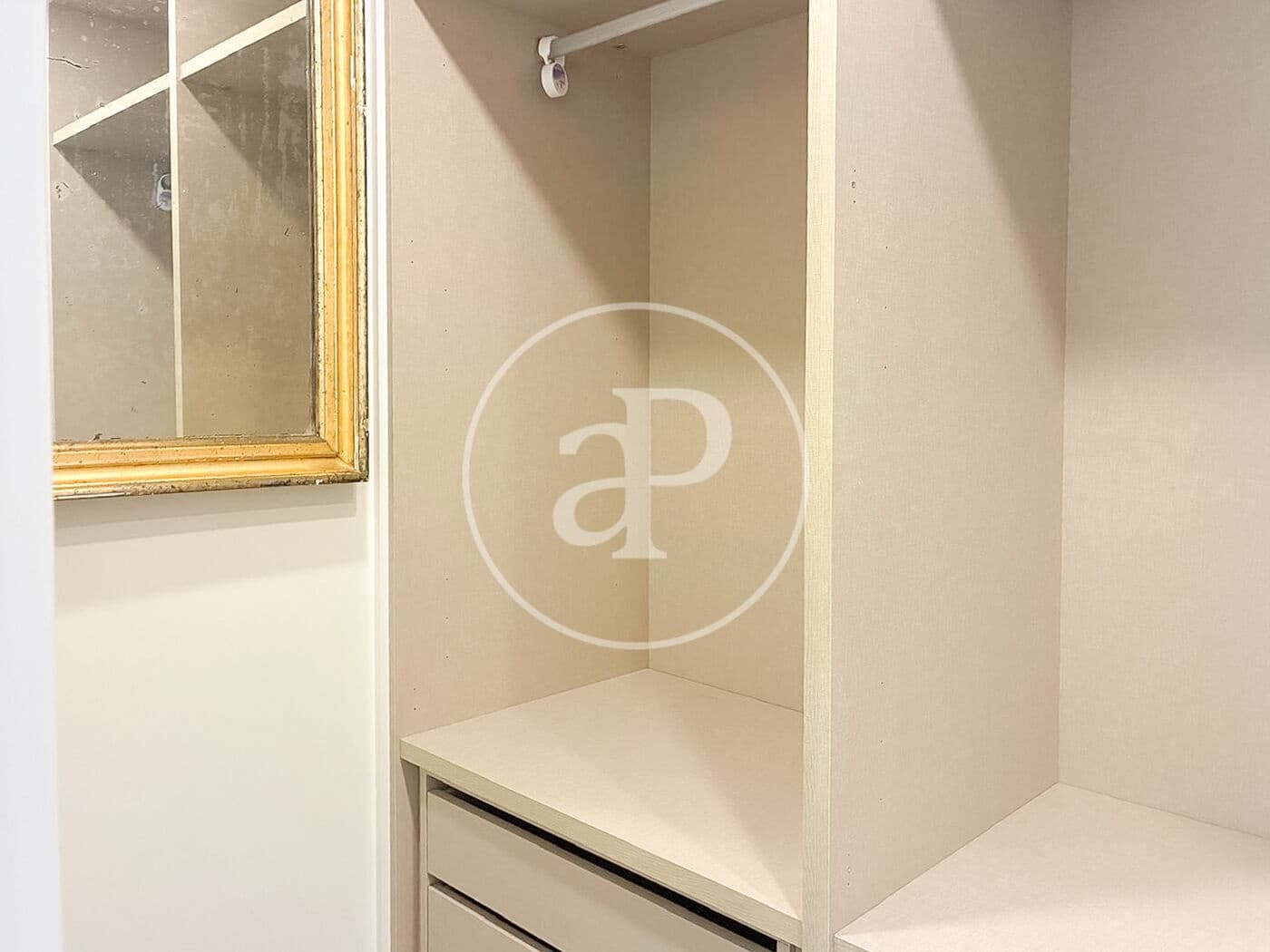 1 quarto Apartamento para arrendar em Madrid cidade - 2 350 € (Ref: 10086069)