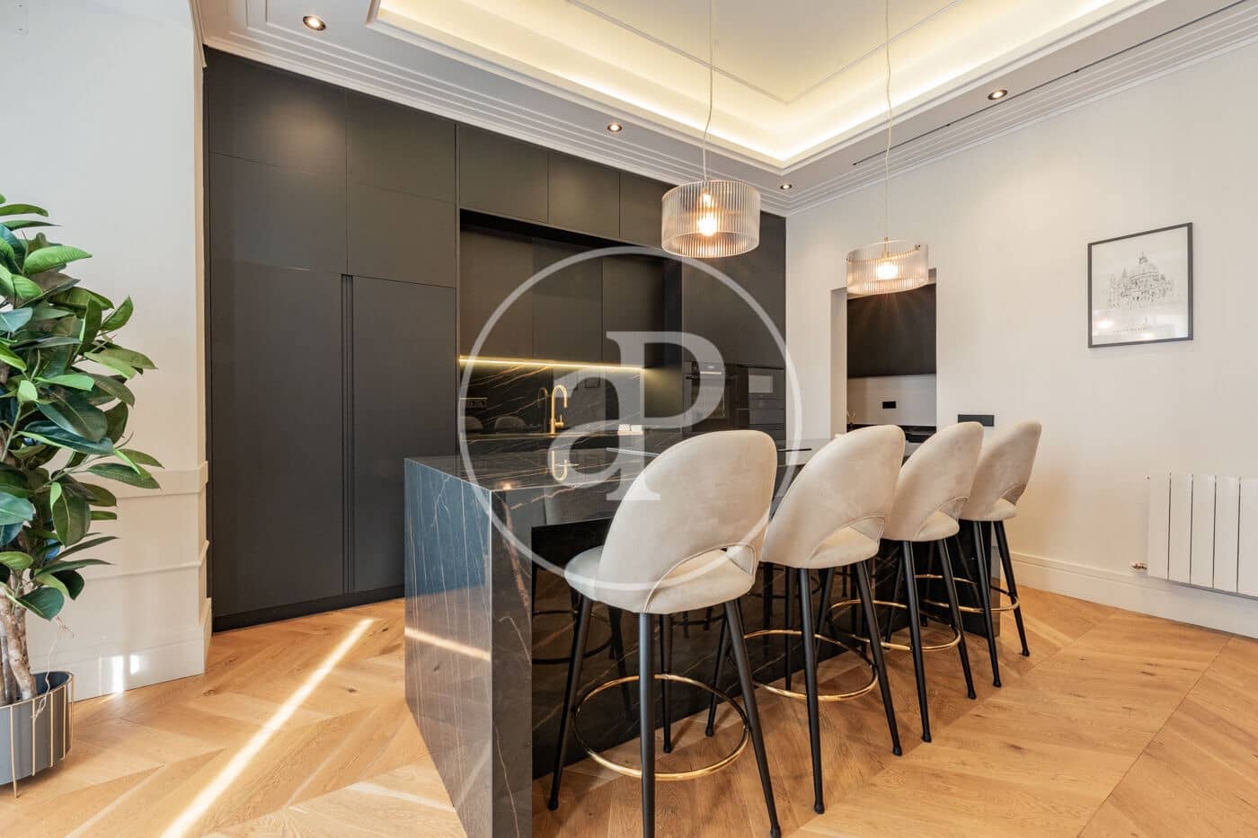 3 soverom Leilighet til salgs i Madrid by - € 3 590 000 (Ref: 10086071)
