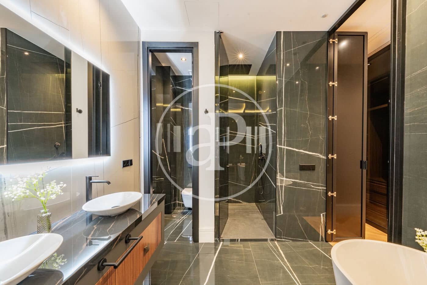3 soverom Leilighet til salgs i Madrid by - € 3 590 000 (Ref: 10086071)