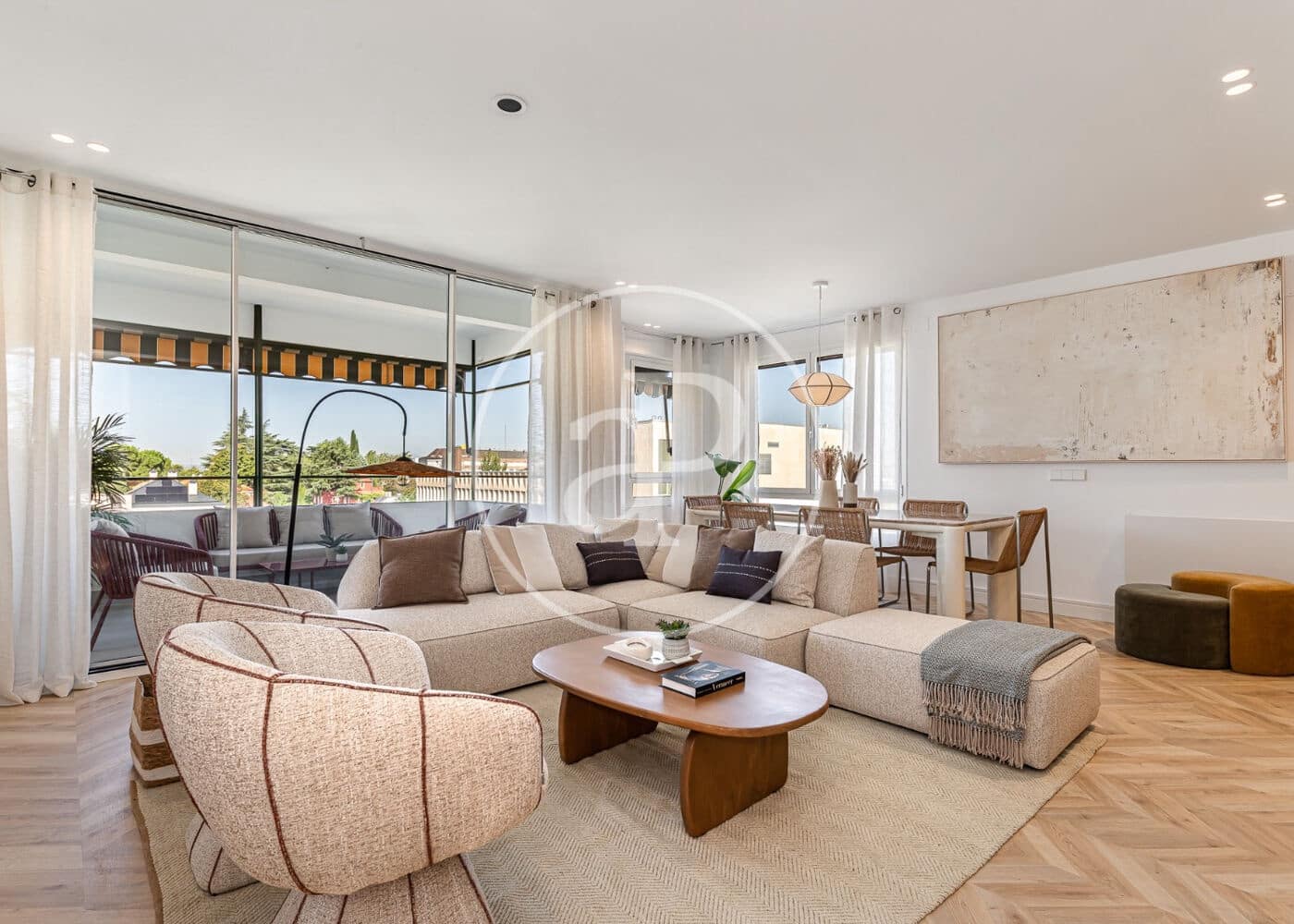 4 quarto Apartamento para venda em Madrid cidade com piscina - 1 399 000 € (Ref: 10086072)