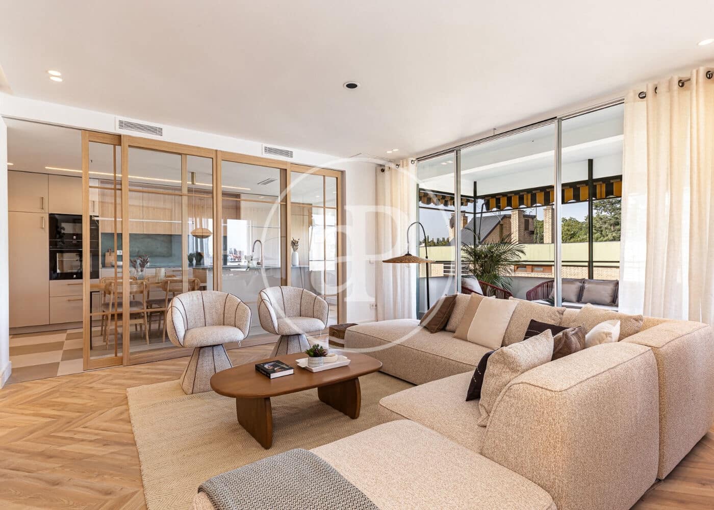 4 quarto Apartamento para venda em Madrid cidade com piscina - 1 399 000 € (Ref: 10086072)