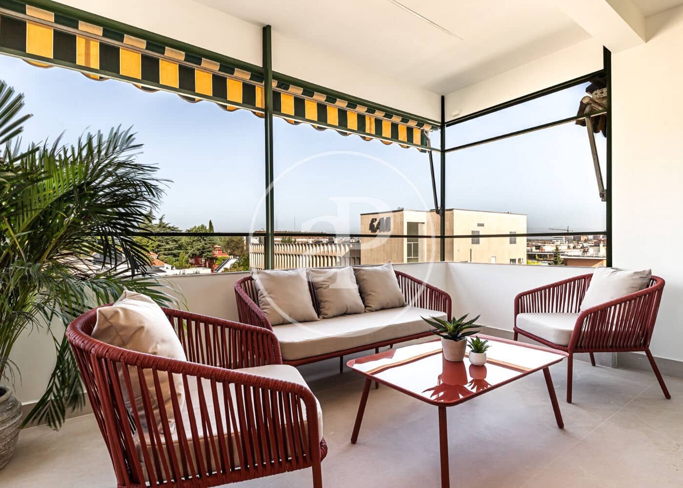 4 quarto Apartamento para venda em Madrid cidade com piscina - 1 399 000 € (Ref: 10086072)