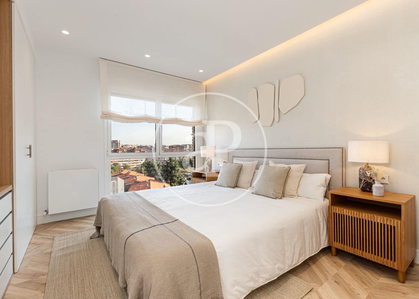 4 quarto Apartamento para venda em Madrid cidade com piscina - 1 399 000 € (Ref: 10086072)
