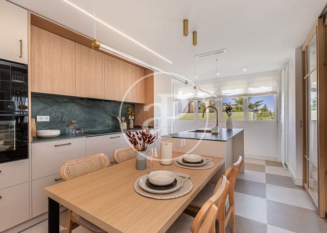 4 quarto Apartamento para venda em Ciudad Universitaria, Madrid cidade com piscina - 1 399 000 € (Ref: 10086072)