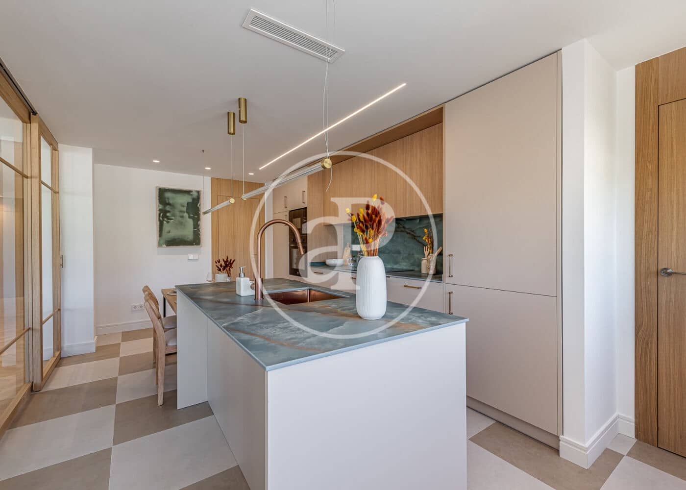 4 quarto Apartamento para venda em Madrid cidade com piscina - 1 399 000 € (Ref: 10086072)