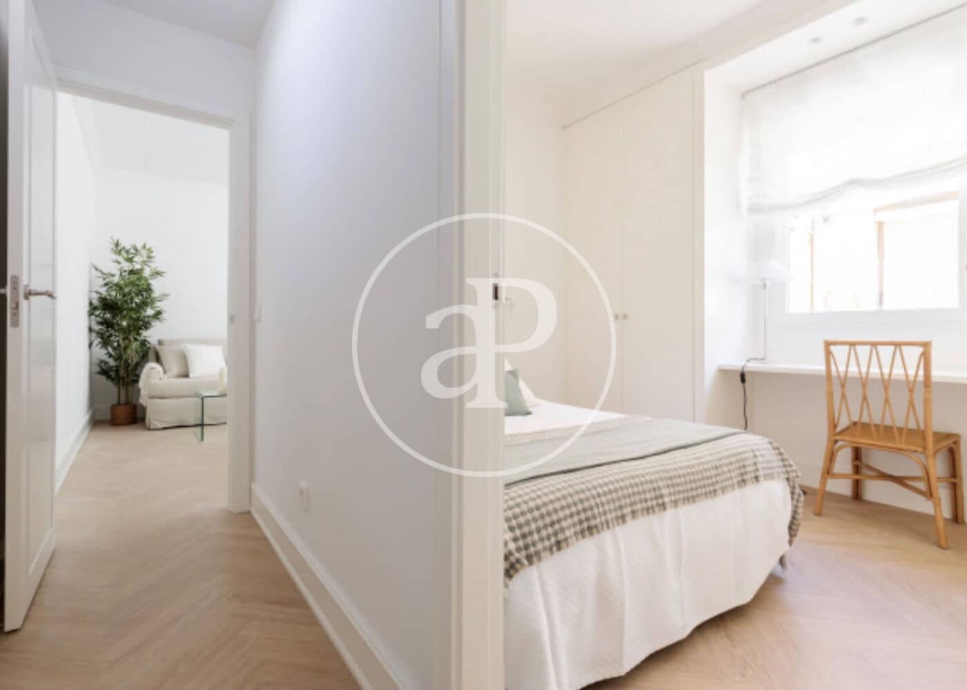 2 quarto Apartamento para arrendar em Madrid cidade - 3 300 € (Ref: 10086075)
