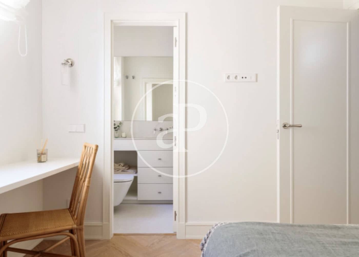 2 quarto Apartamento para arrendar em Madrid cidade - 3 300 € (Ref: 10086075)