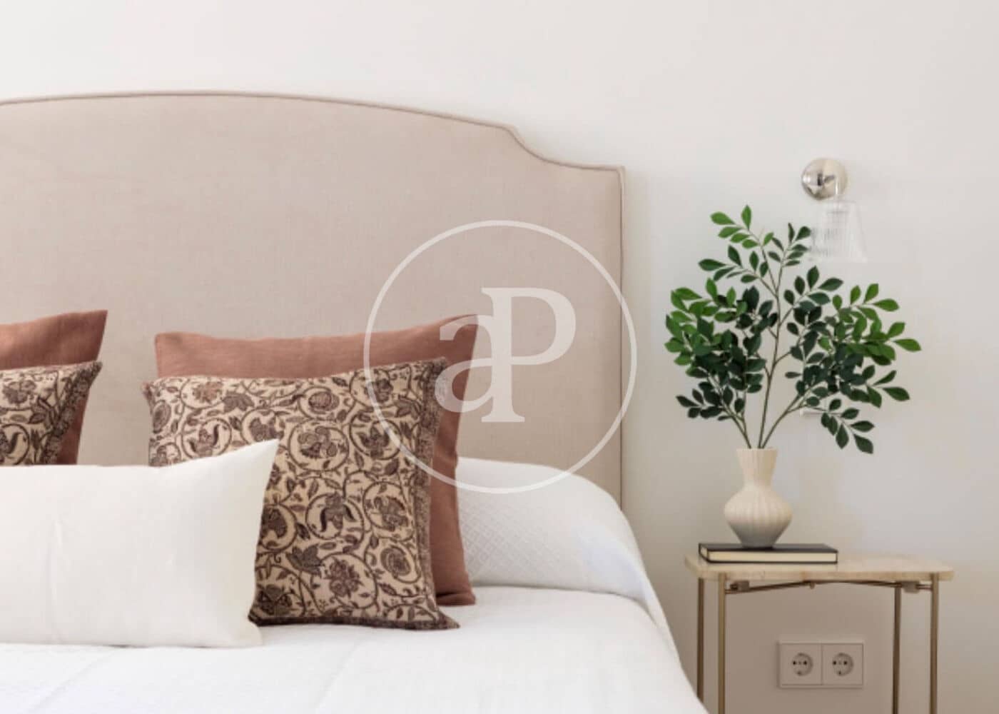 2 quarto Apartamento para arrendar em Madrid cidade - 3 300 € (Ref: 10086075)