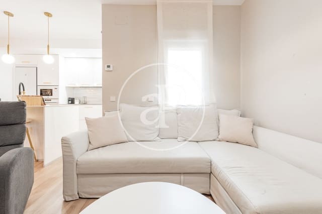 Apartamento de 3 habitaciones en Pacífico, Madrid ciudad en venta - 790.000 € (Ref: 10089564)
