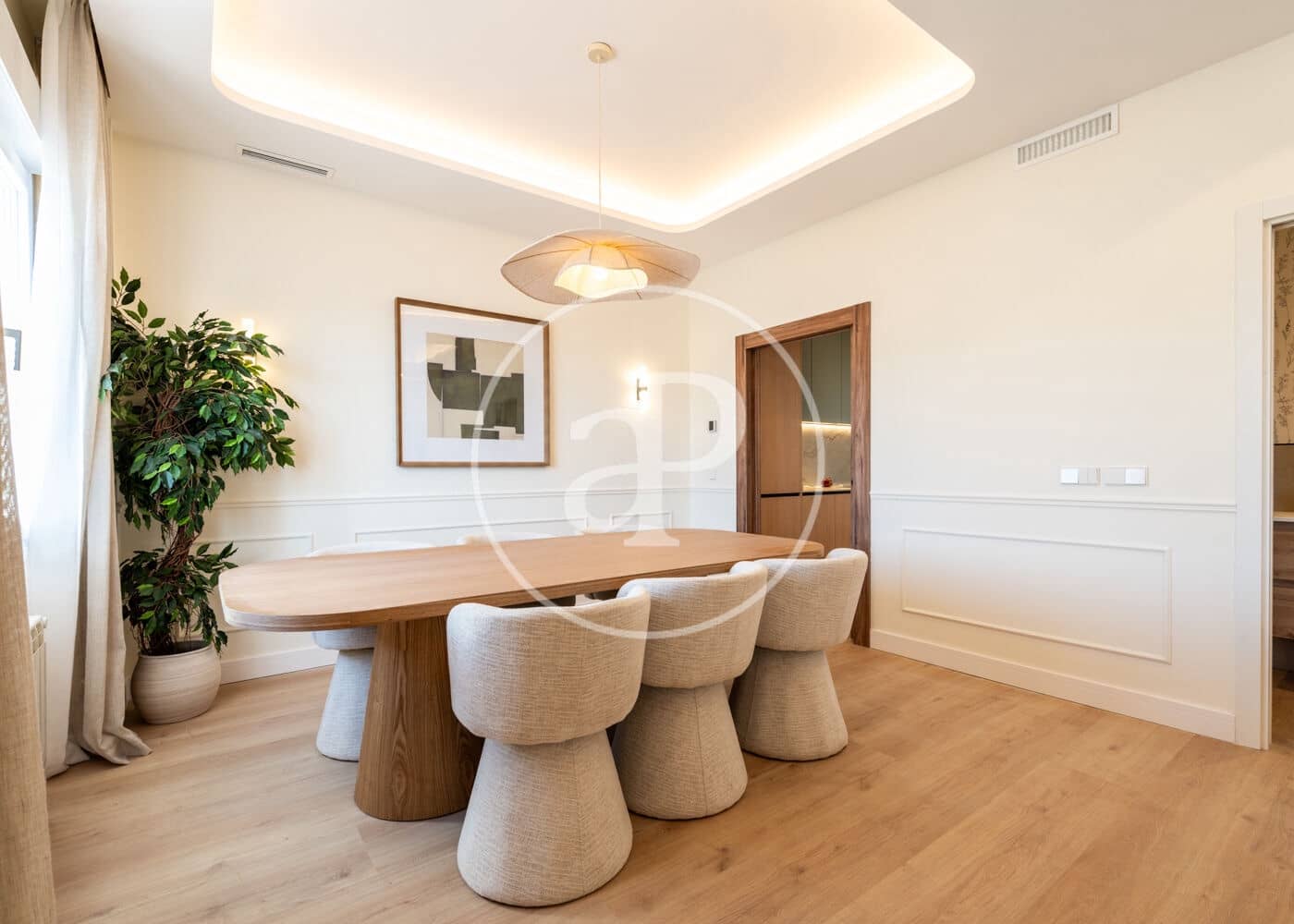 3 bedroom Apartment for sale in Madrid city - € 1,375,000 (Ref: 10089566)