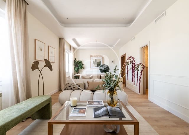 3 makuuhuone Huoneisto myytävänä paikassa Ibiza, Madrid kaupunki - 1 375 000 € (Ref: 10089566)