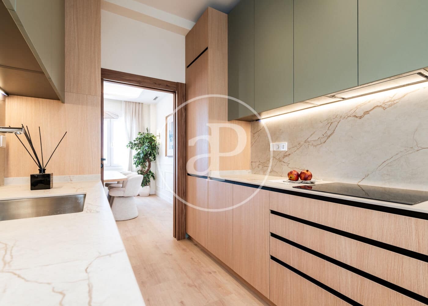 3 bedroom Apartment for sale in Madrid city - € 1,375,000 (Ref: 10089566)
