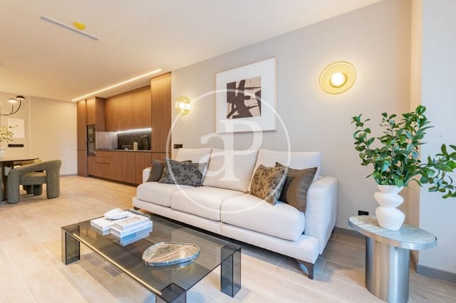 1 bedroom Apartment for sale in Cuatro Caminos, Madrid city - € 710,000 (Ref: 10089567)
